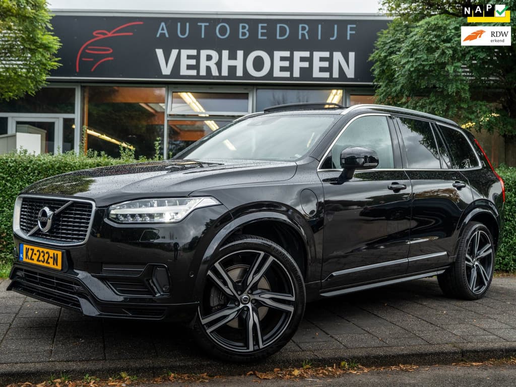 Volvo XC90 2.0 T8 Twin Engine AWD | 7P| R-DESIGN | B&W AUDIO | HuD | LUCHTVERING | TREKHAAK | PANORAMA | STOEL / STUUR VERW|CAMERA — foto 1 van 25