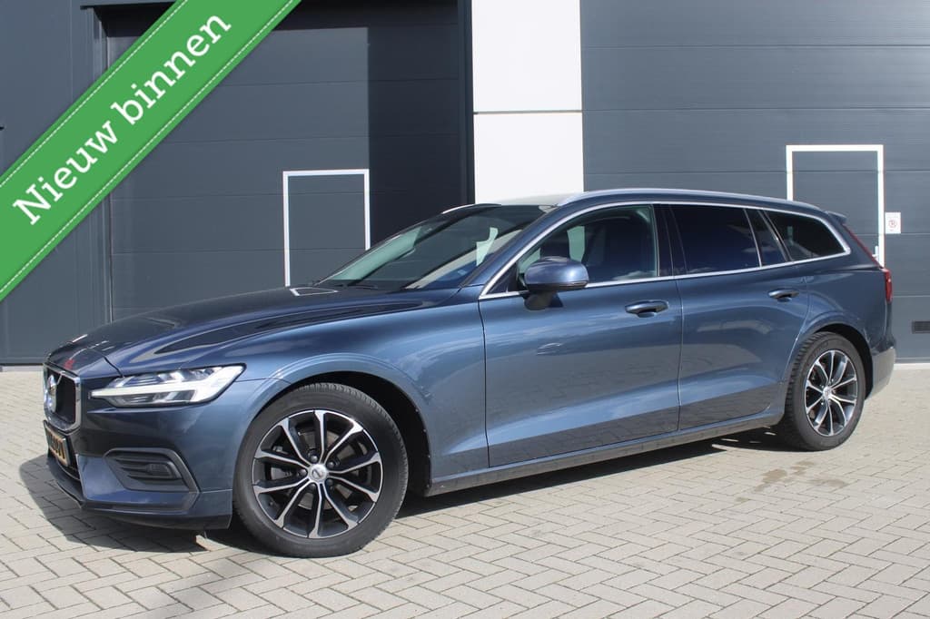 Volvo V60 2.0 D3 Momentum Navi|Camera|Cruise|Trekhaak|Vol! — foto 1 van 25