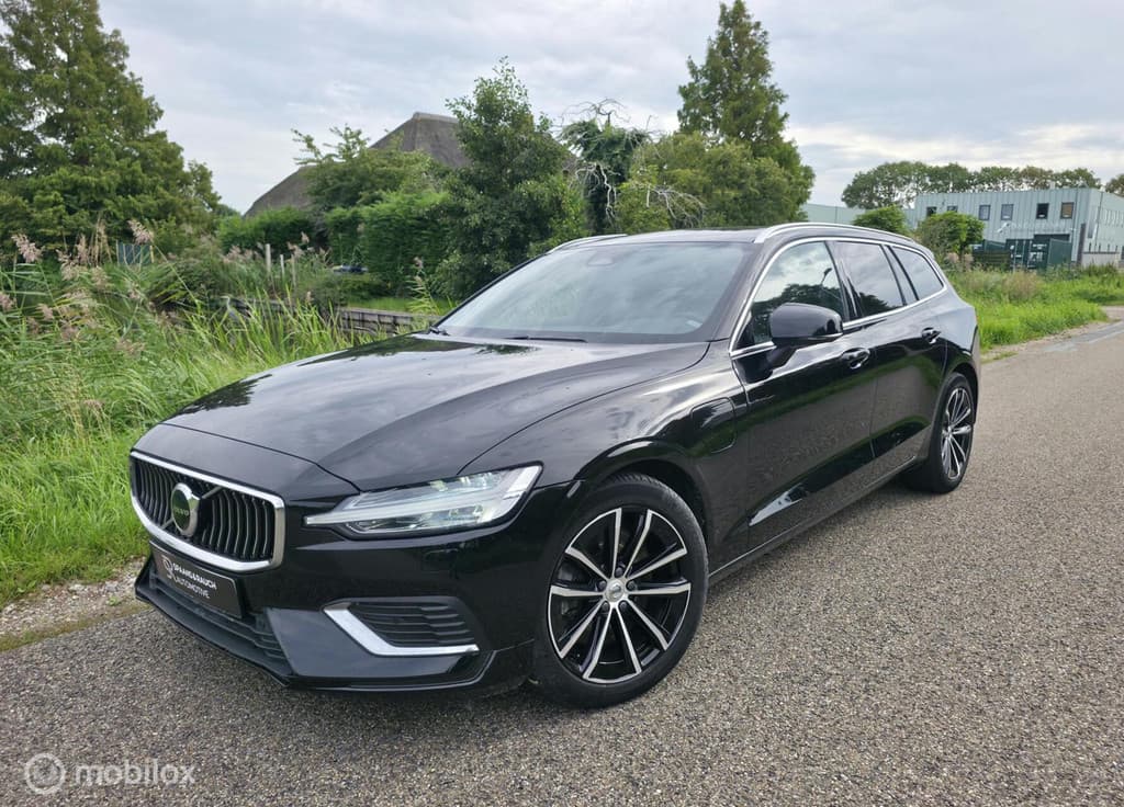 Volvo V60 2.0 T6 Plug-in hybrid AWD / Carplay / Stoelverw.