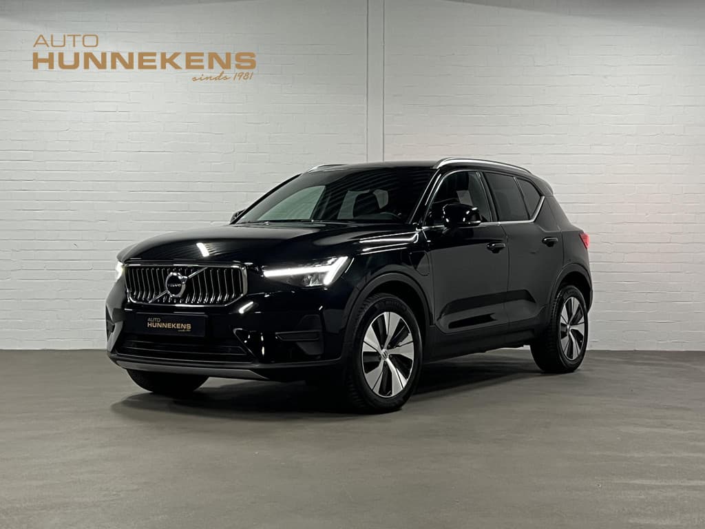 Volvo XC40 1.5 T4 Plug-in hybrid Core Bright — foto 1 van 25