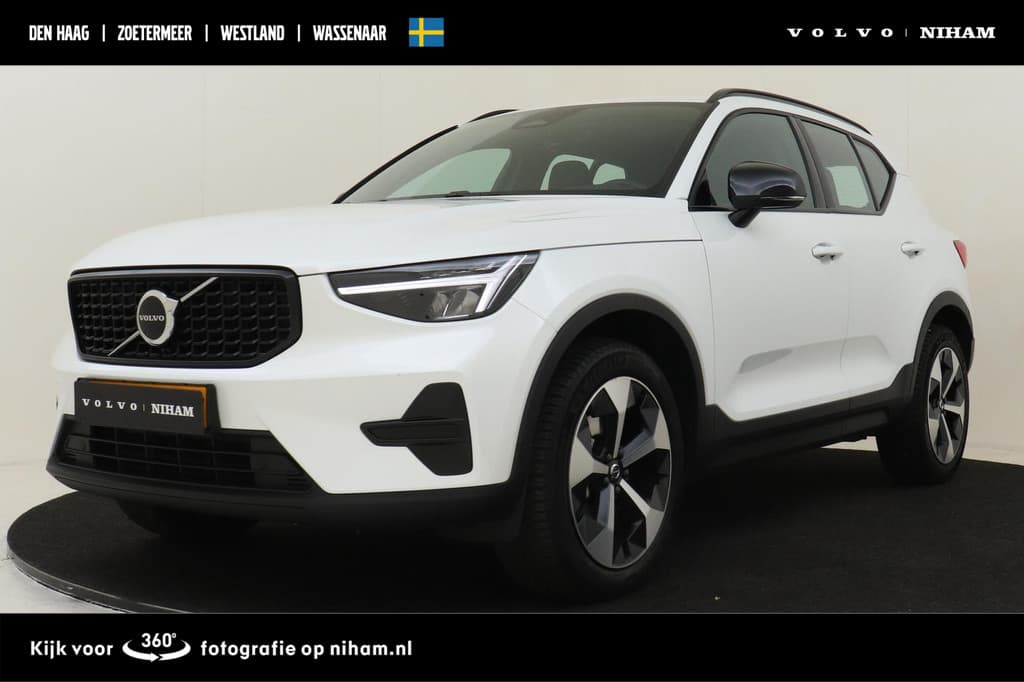 Volvo XC40 B4 (M-HYBRID) PLUS DARK — foto 1 van 25