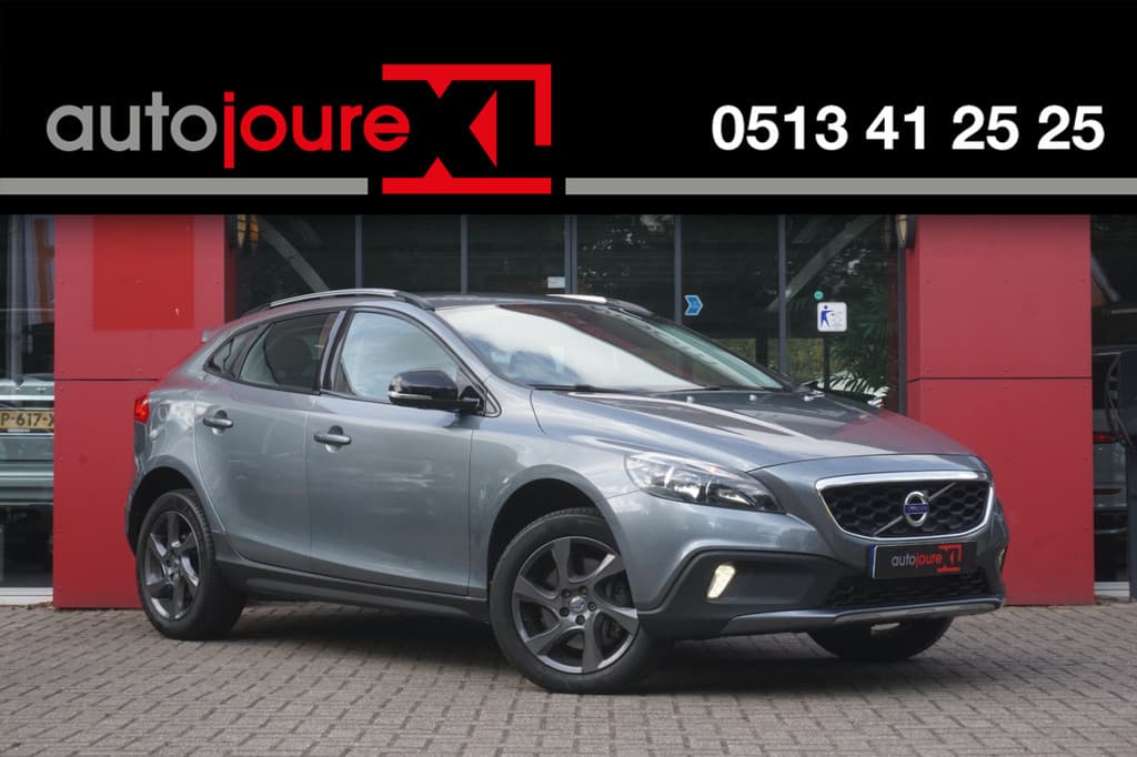 Volvo V40 Cross Country 2.0 T5 AWD Momentum 245 pk