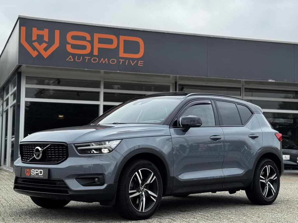 Volvo XC40 2.0 B4 R-Design|Pano|H&K|LED|360cam|ACC|TREK|Memo — foto 1 van 25