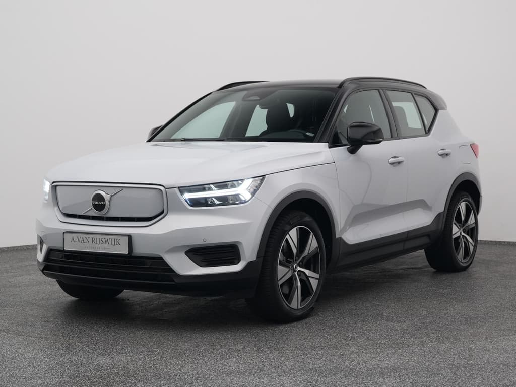 Volvo XC40  — foto 1 van 25