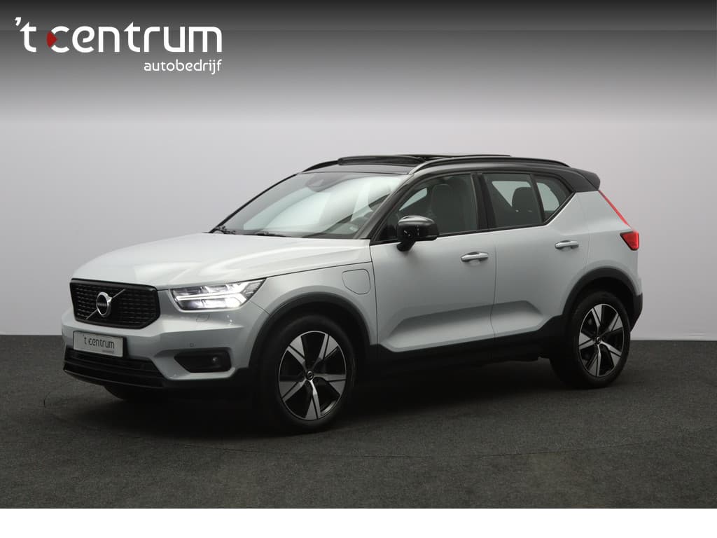 Volvo XC40 211 PK 1.5 T4 Recharge R-Design PHEV, Panoramadak, Harman/Kardon, Memory — foto 1 van 25