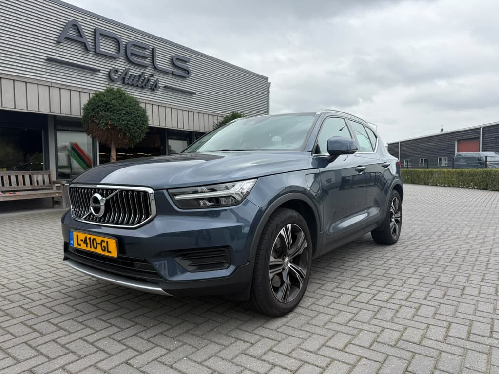 Volvo XC40 1.5 T4 Recharge Inscription Expression — foto 1 van 11