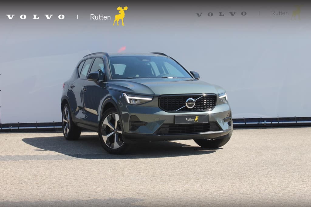 Volvo XC40 B4 211PK Automaat Plus Dark