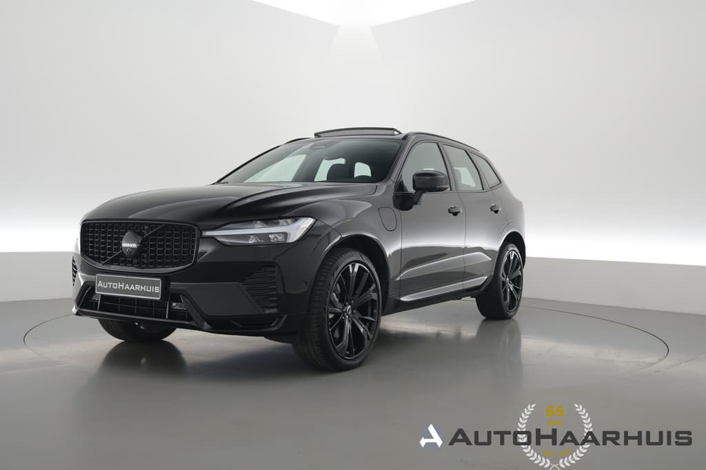 Volvo XC60 T6 PHEV Ultra Black Edition — foto 1 van 25