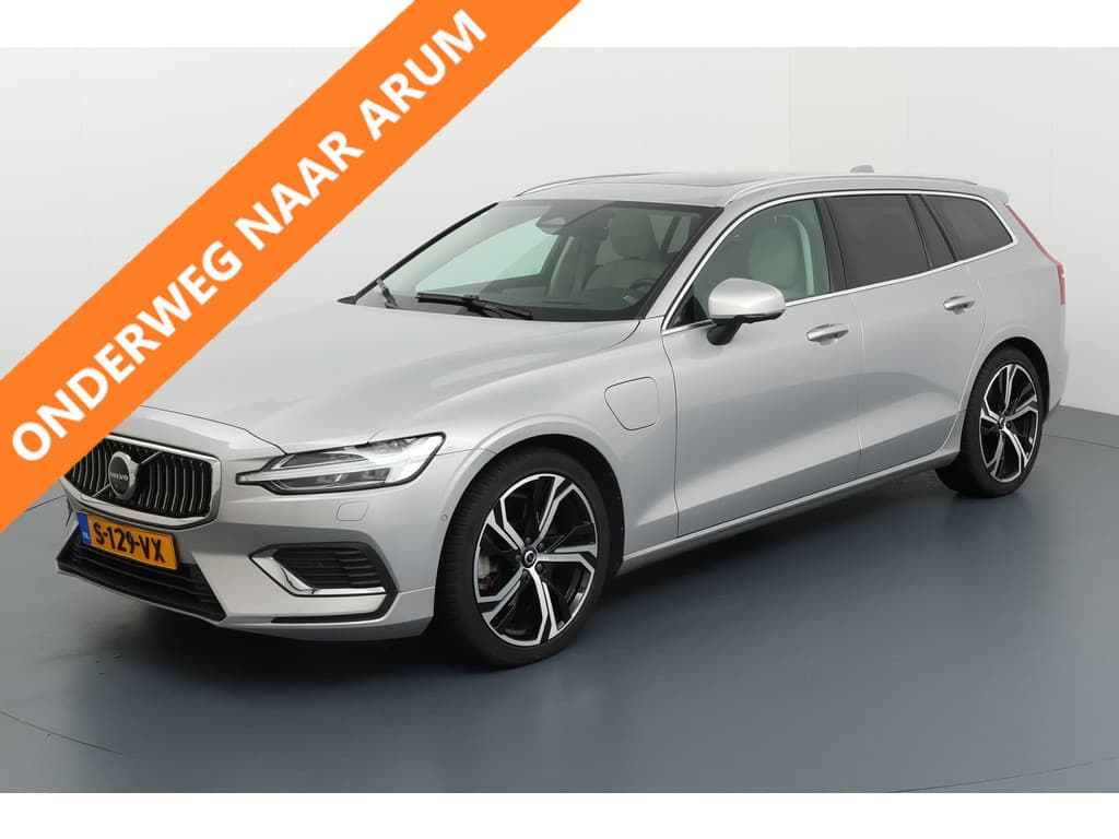 Volvo V60 2.0 T6 Plug-in hybrid AWD Ultimate Bright — foto 1 van 15