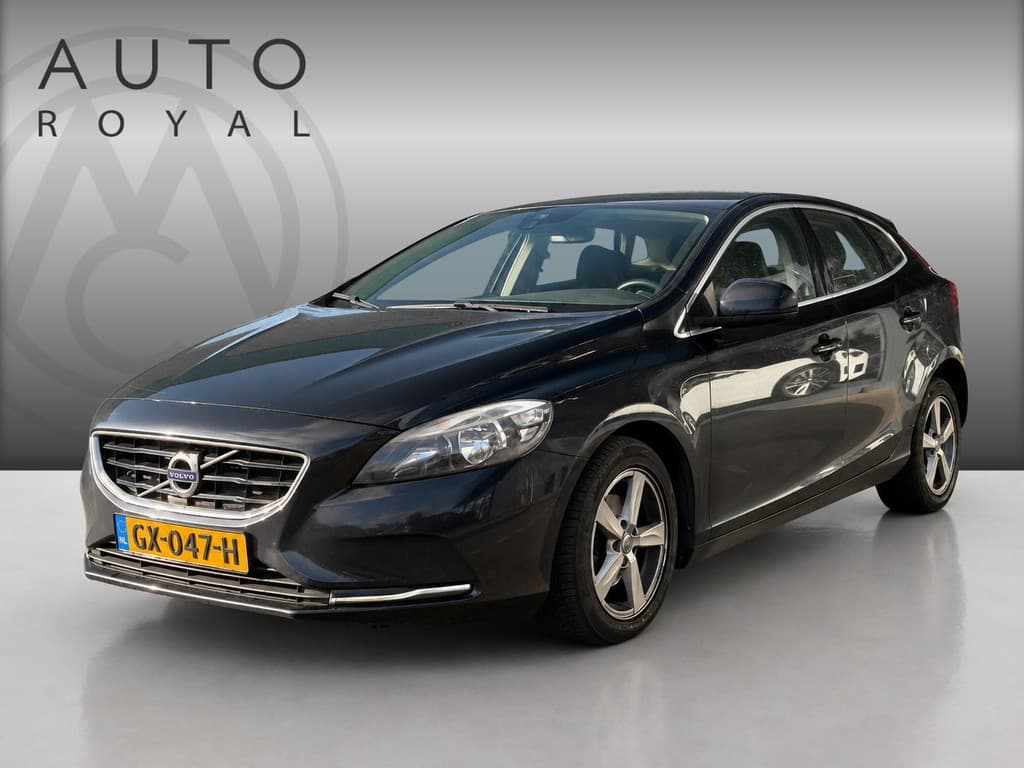 Volvo V40 2.0 D2 Momentum Business