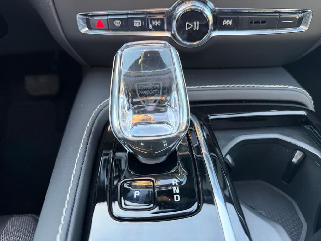 Volvo V60 2.0 T8 Plug-in hybrid AWD Plus Dark — foto 25 van 25