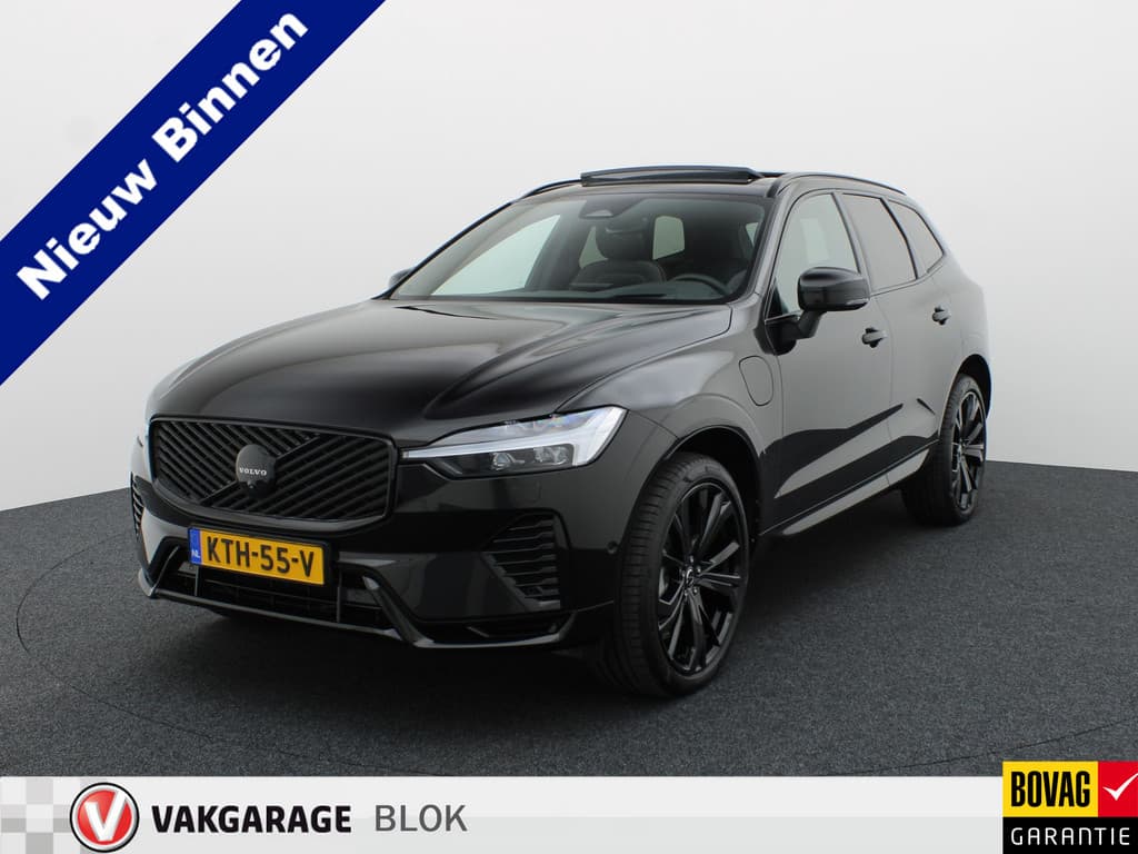 Volvo XC60 2.0 T6 Plug-in hybrid AWD Plus Dark | Trekhaak | Panodak | Dode Hoek | 360 Camera | Harman Kardon | Head Up | Elk. Klep | — foto 1 van 25