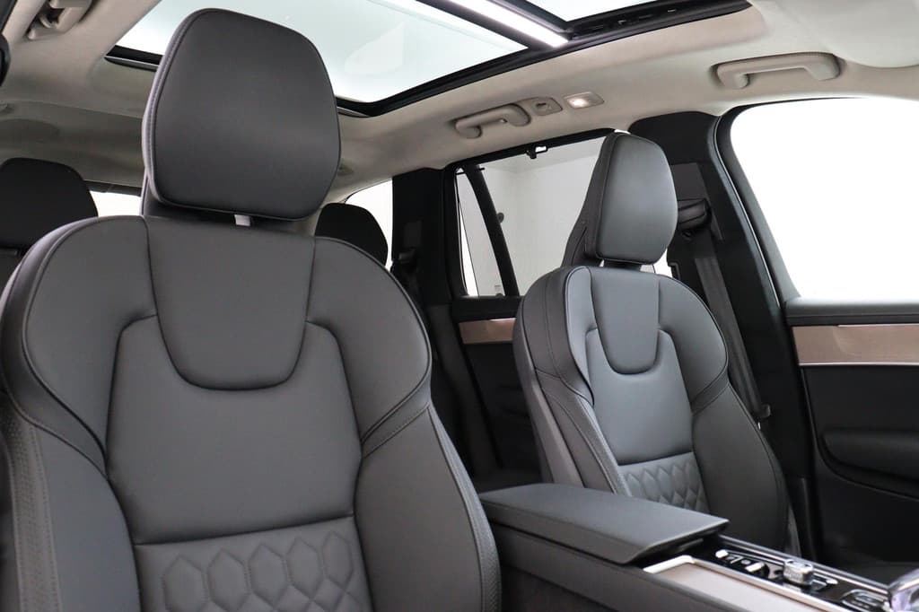Volvo XC90 II T8 RECHARGE AWD ULTRA BRIGHT — foto 14 van 25