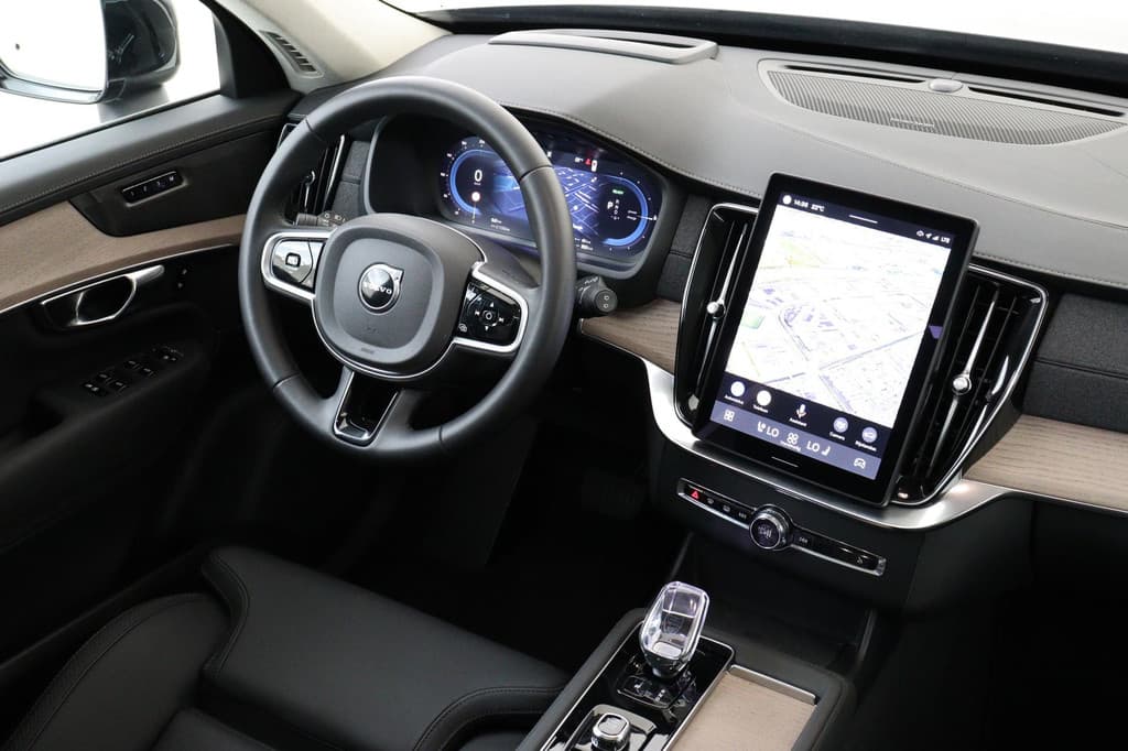 Volvo XC90 II T8 RECHARGE AWD ULTRA BRIGHT — foto 6 van 25