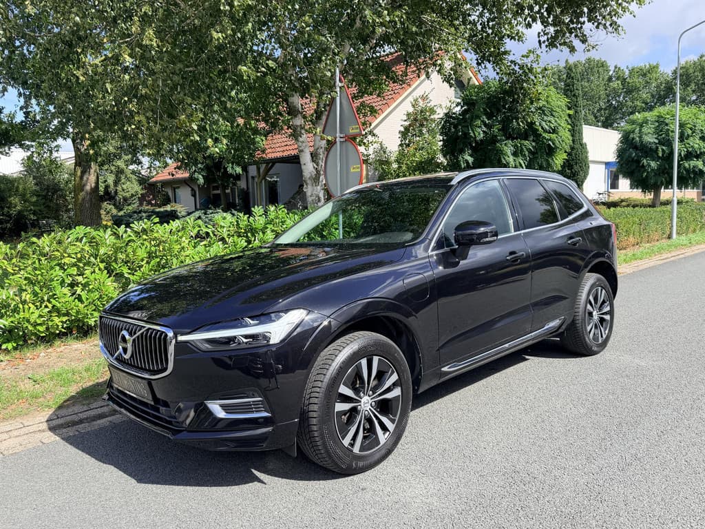Volvo XC60 2.0 Recharge T6 AWD 340PK Pano•Leder — foto 1 van 25