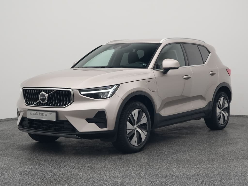 Volvo XC40  — foto 1 van 25