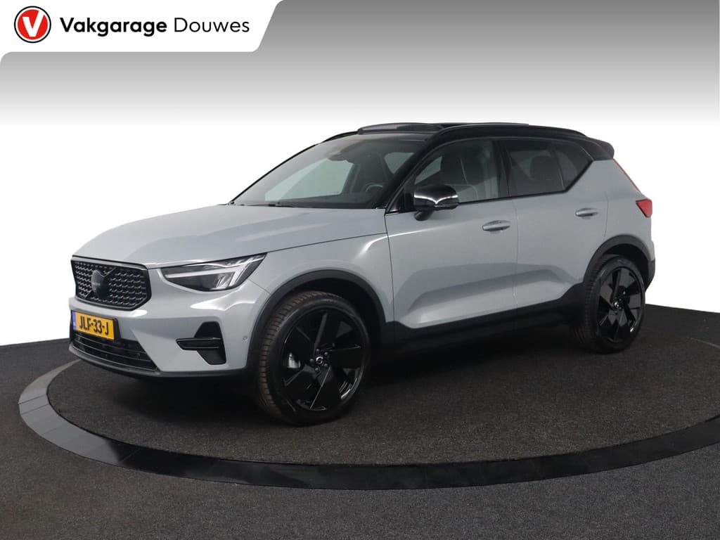 Volvo XC40 2.0 B4 Plus Black Edition