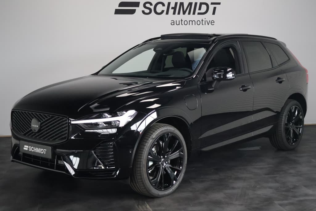 Volvo XC60 Plus Black Edition Recharge Plug-In Hybrid AWD R Design T8 — foto 1 van 25