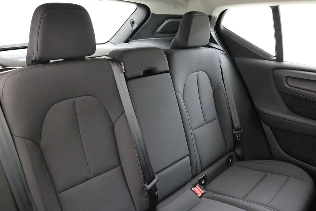 Volvo XC40 T2 AUT. MOMENTUM — foto 14 van 25