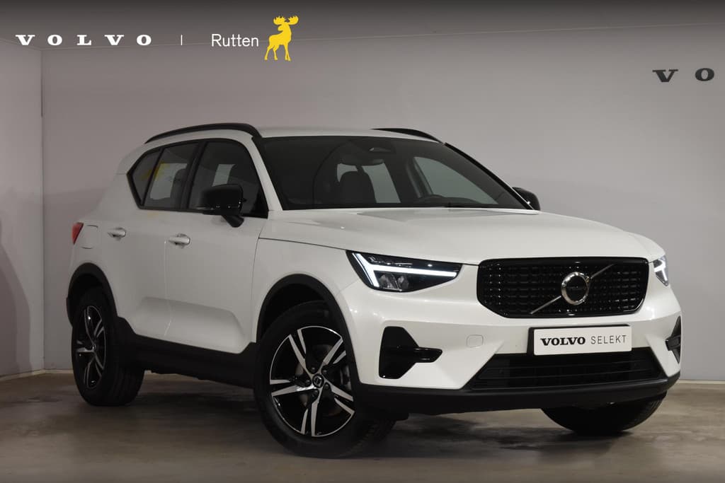 Volvo XC40 B4 211PK Automaat Plus Dark