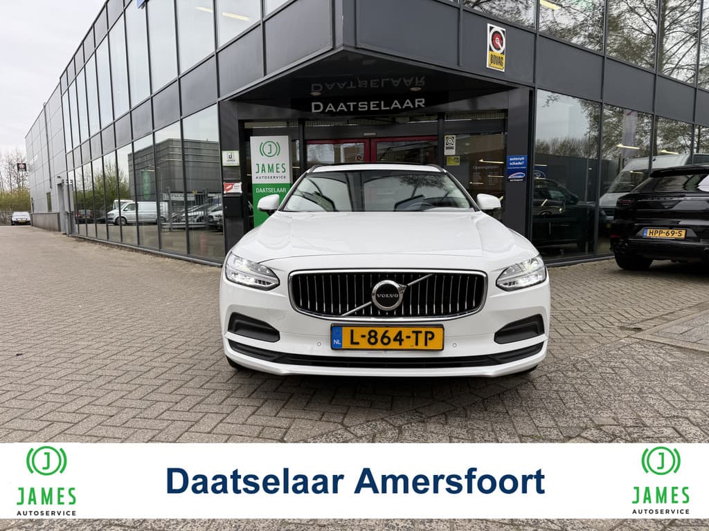 Volvo V90 2.0 B4 Momentum Business