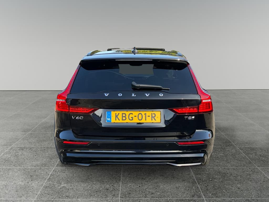 Volvo V60 2.0 T8 Plug-in hybrid AWD Plus Dark — foto 4 van 25