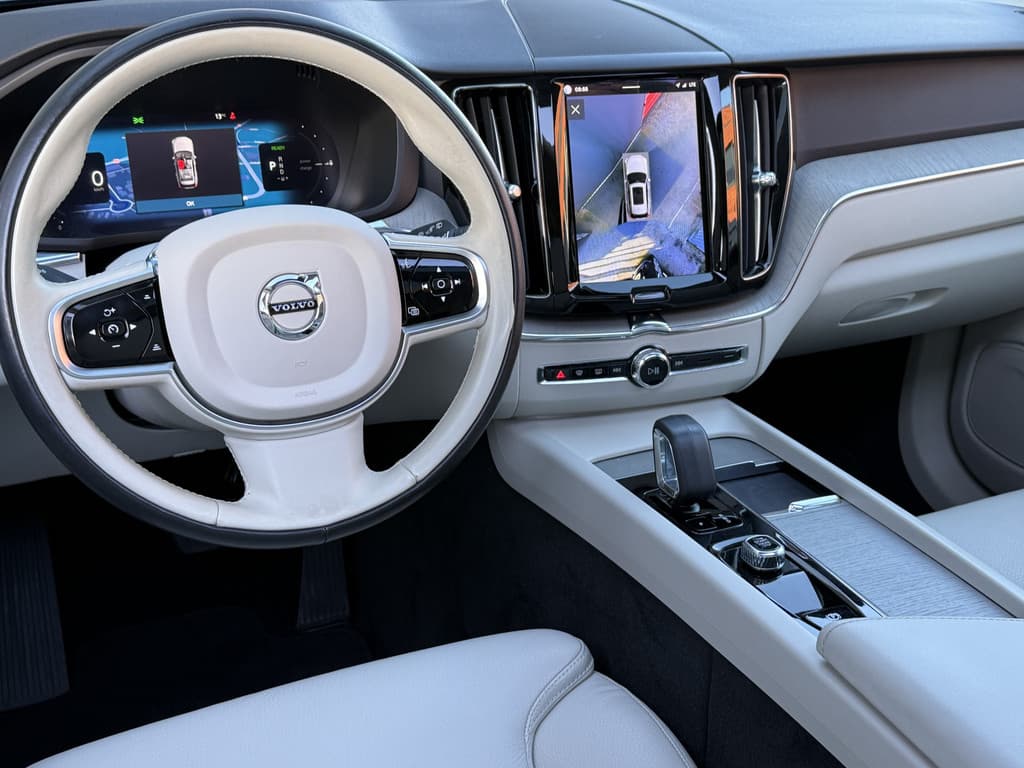 Volvo XC60 BWJ 2023 2.0 T6 Plug-in hybrid 357 PK AWD Plus Black Edition — foto 8 van 25