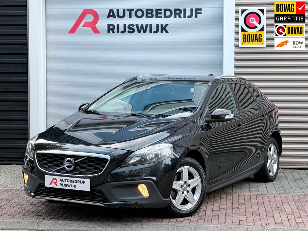 Volvo V40 Cross Country 1.6 D2 Summum Navigatie/Airco — foto 1 van 17