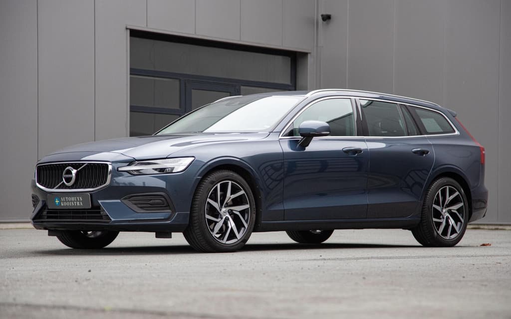 Volvo V60 2.0 T4 Momentum Pro Ori.NL|Trekhaak|Carplay|2e Eig — foto 9 van 21