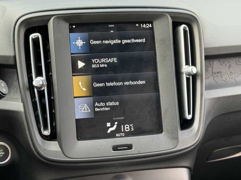 Volvo XC40 BWJ 2022 | 1.5 130PK T2 Momentum Core — foto 11 van 25