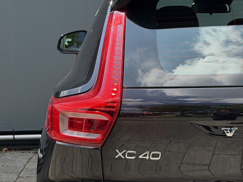 Volvo XC40 BWJ 2022 | 1.5 130PK T2 Momentum Core — foto 18 van 25
