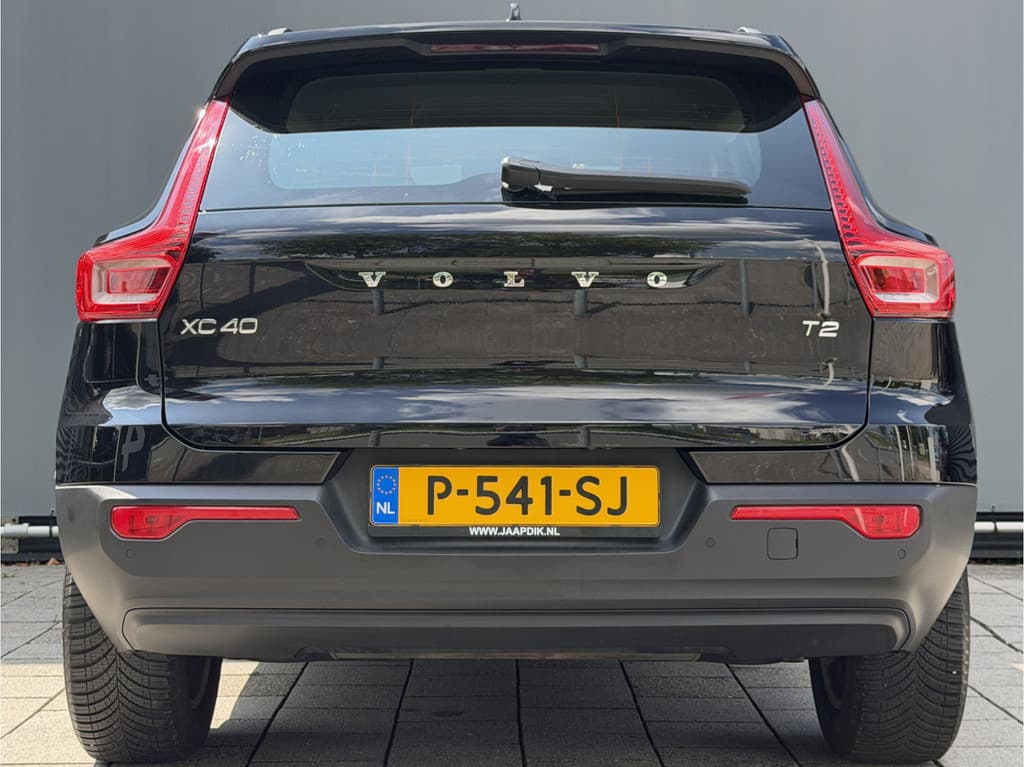 Volvo XC40 BWJ 2022 | 1.5 130PK T2 Momentum Core — foto 21 van 25