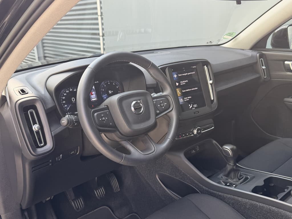 Volvo XC40 BWJ 2022 | 1.5 130PK T2 Momentum Core — foto 3 van 25
