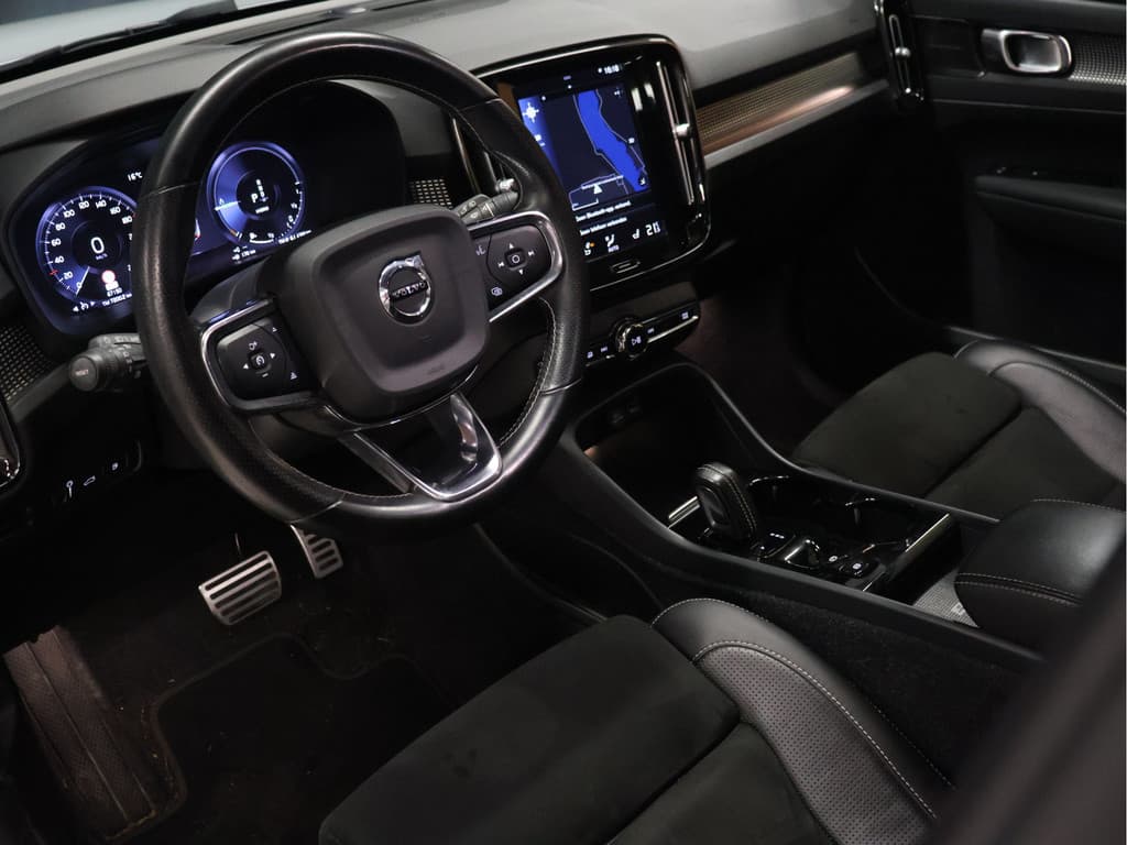Volvo XC40 1.5 T5 Recharge Inscription — foto 11 van 25