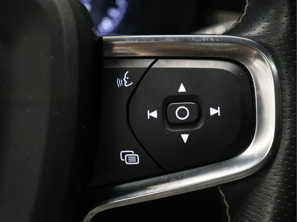 Volvo XC40 1.5 T5 Recharge Inscription — foto 16 van 25
