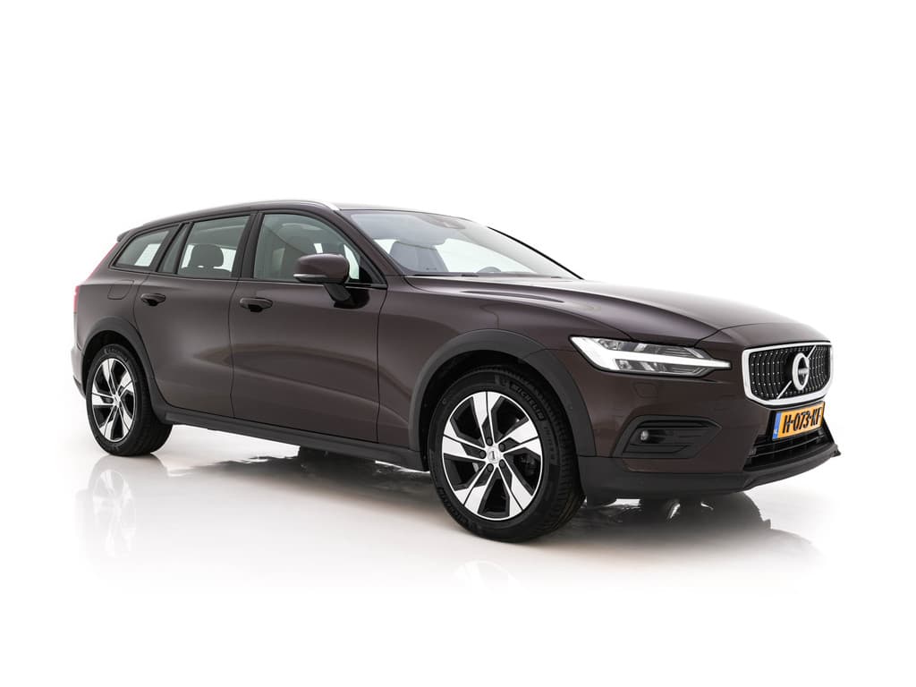 Volvo V60 Cross Country 2.0 D4 AWD Pro