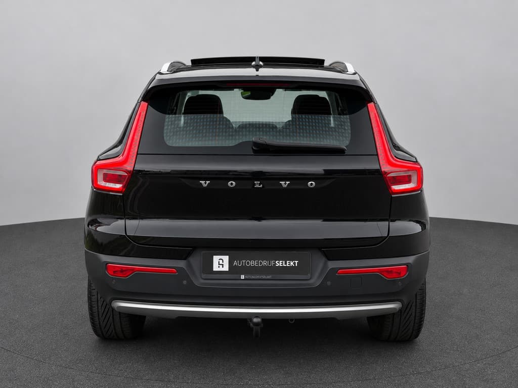 Volvo XC40 1.5 T4 Recharge | Pano | Camera | Trekhaak | Carplay | Elektrische achterklep | DAB+ — foto 9 van 20