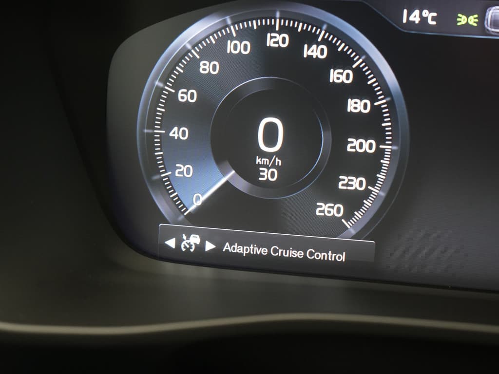 Volvo XC40 T5 Ultimate Dark PHEV 262pk Dealer O.H — foto 14 van 25