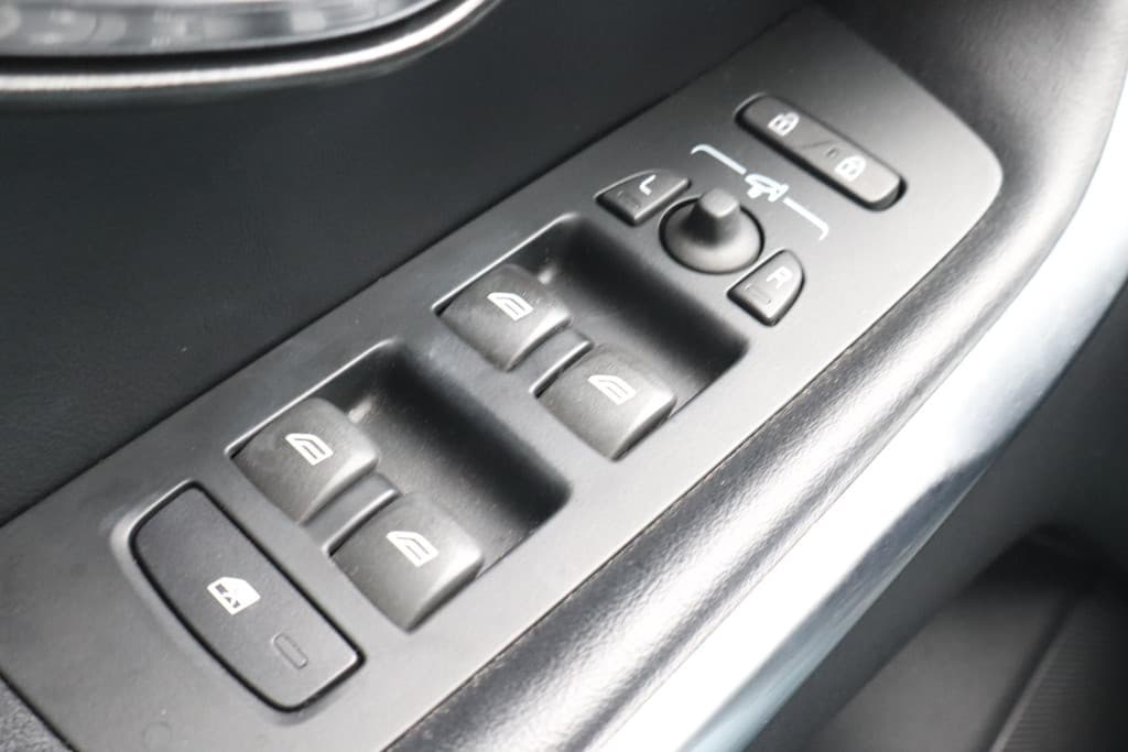 Volvo V40 2.0 D3 Business Sport — foto 14 van 25