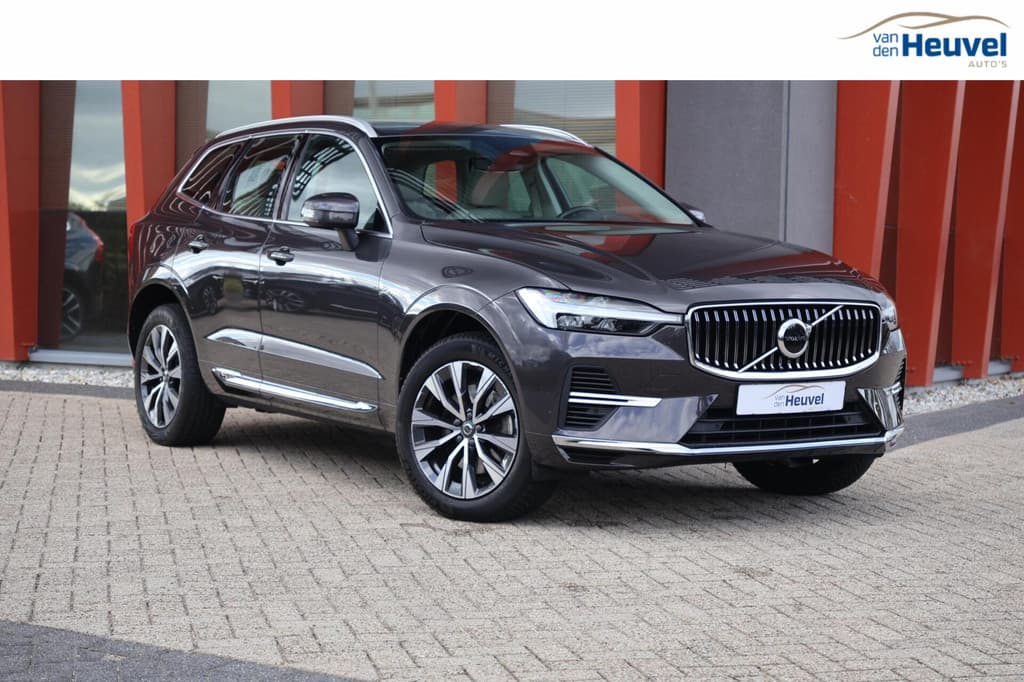 Volvo XC60 T6 Recharge AWD Inscription | Stoelverwarming | Trekhaak | Parkeercamera | Leder | Panoramadak | Keyless
