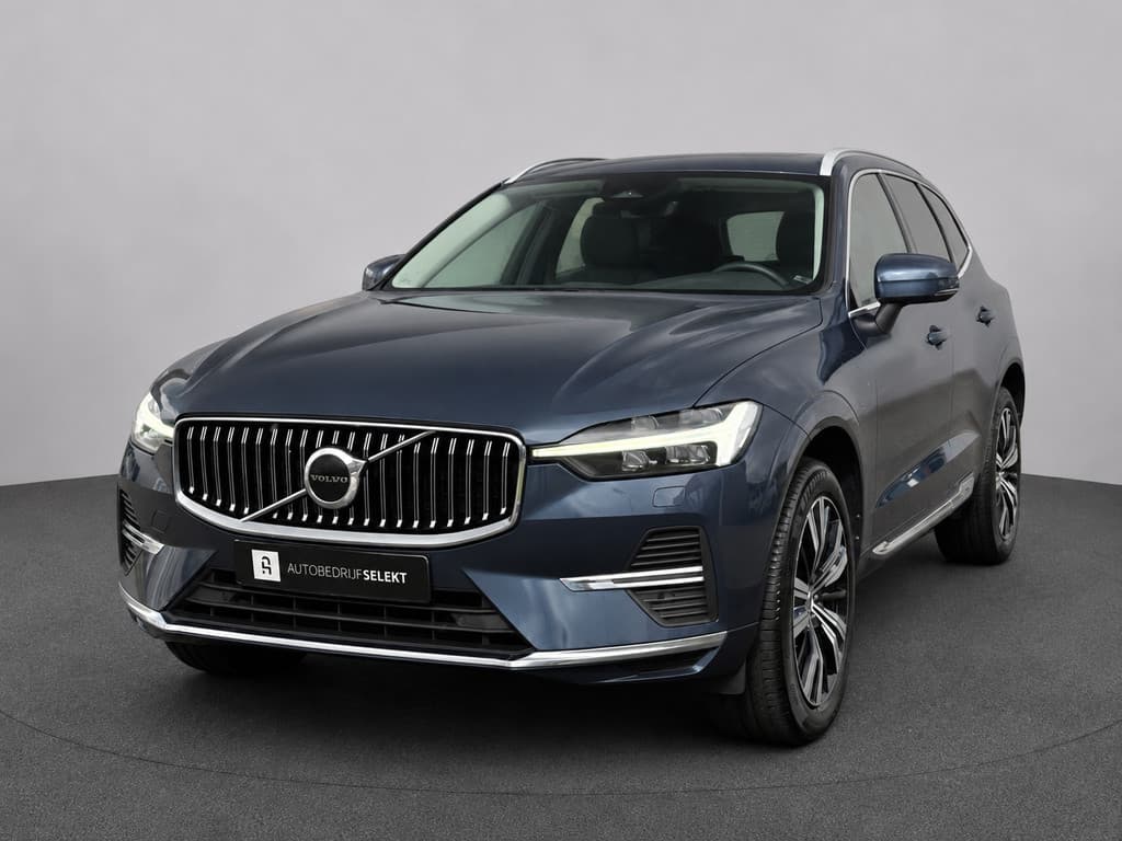 Volvo XC60 2.0 T6 Plug-in hybrid AWD Plus Bright | Pano | Trekhaak | Long Range | Elektrische stoelen | Denimblauw | Pilot Assist