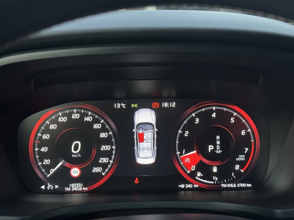Volvo S60 2.0 B4 Inscription — foto 15 van 25