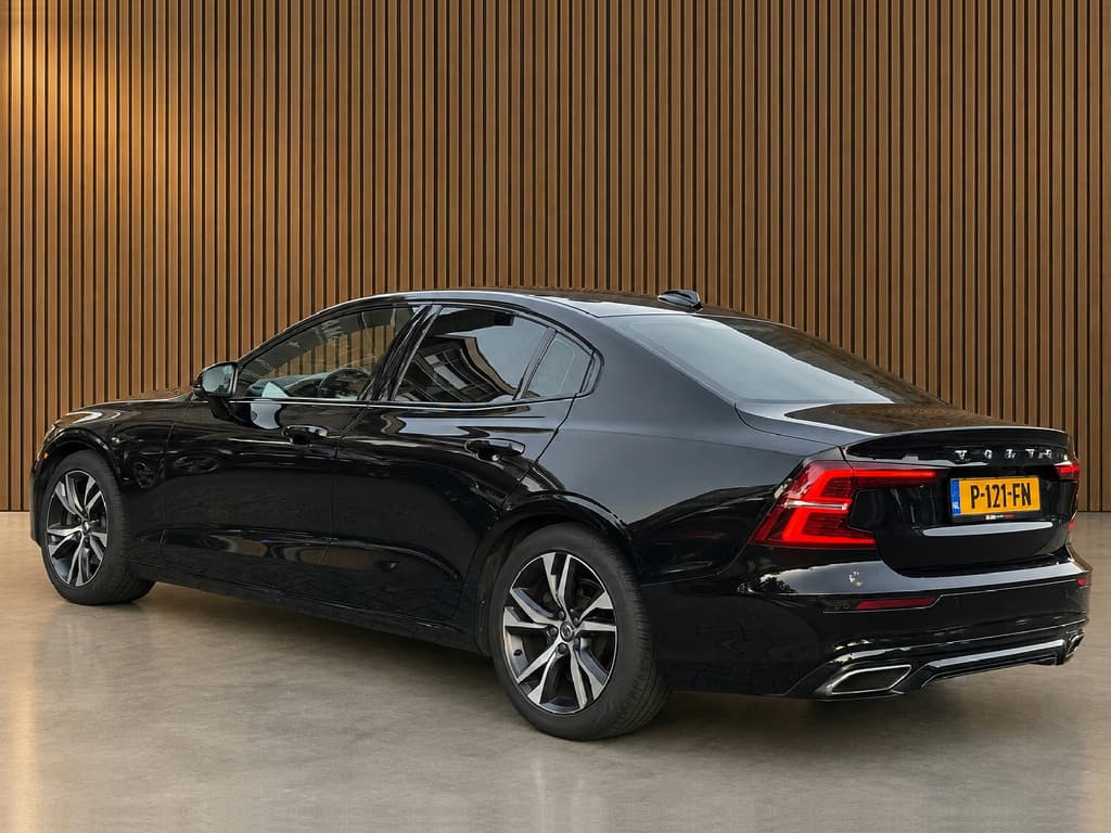 Volvo S60 2.0 B4 Inscription — foto 8 van 25