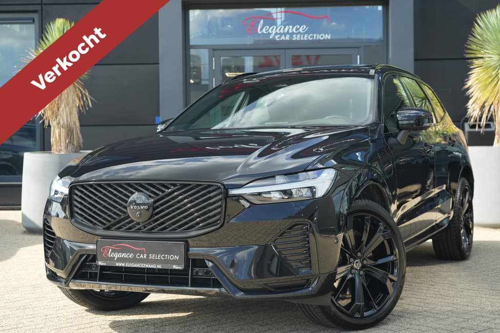 Volvo XC60 2.0 T8 Plug-in hybrid AWD Black Edition | Luchtvering | Pano | Trekhaak |