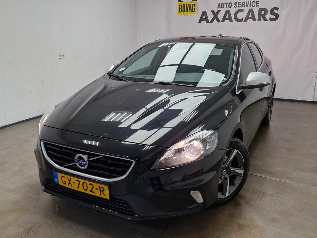 Volvo V40 2.0 D2 Summum Business ! R-Design ! NIEUWE APK ! AIRCO ! NAP ! DEALER ONDERH. ! — foto 2 van 25