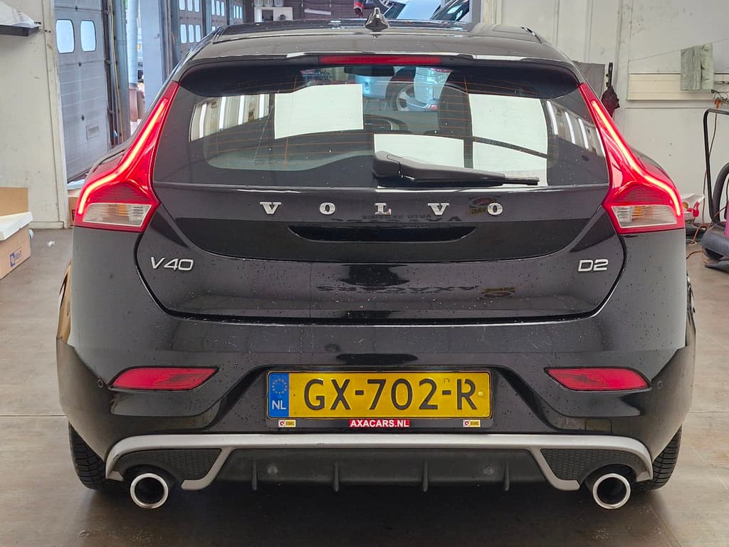 Volvo V40 2.0 D2 Summum Business ! R-Design ! NIEUWE APK ! AIRCO ! NAP ! DEALER ONDERH. ! — foto 6 van 25