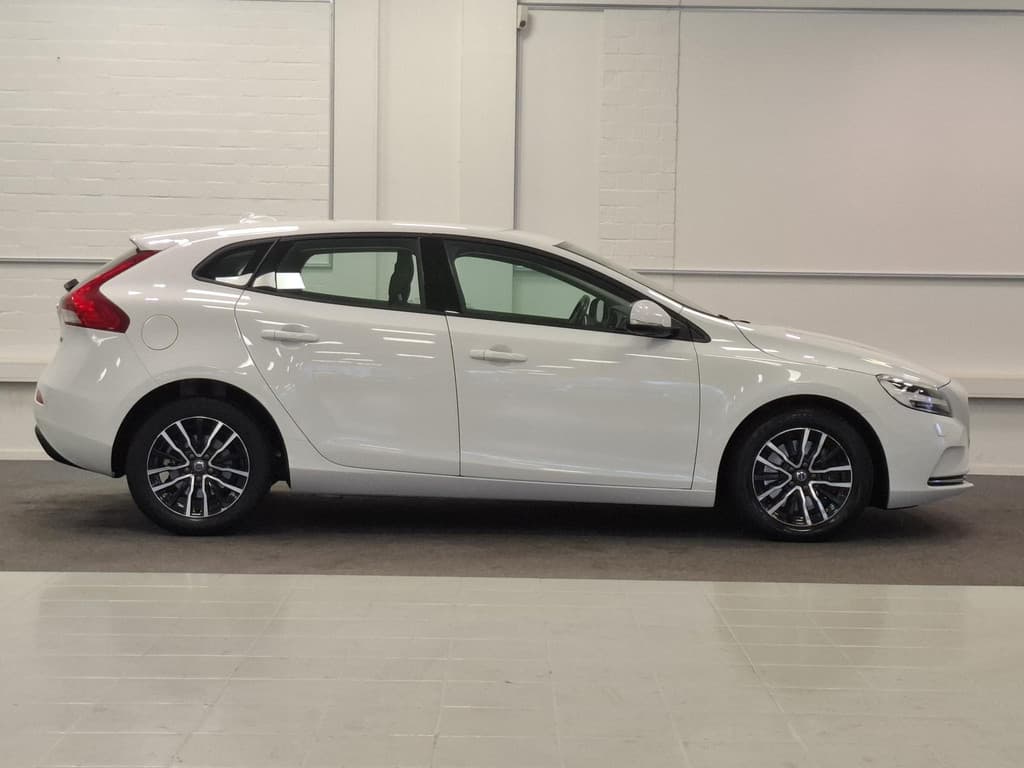 Volvo V40 1.5 T2 Nordic+ — foto 4 van 25