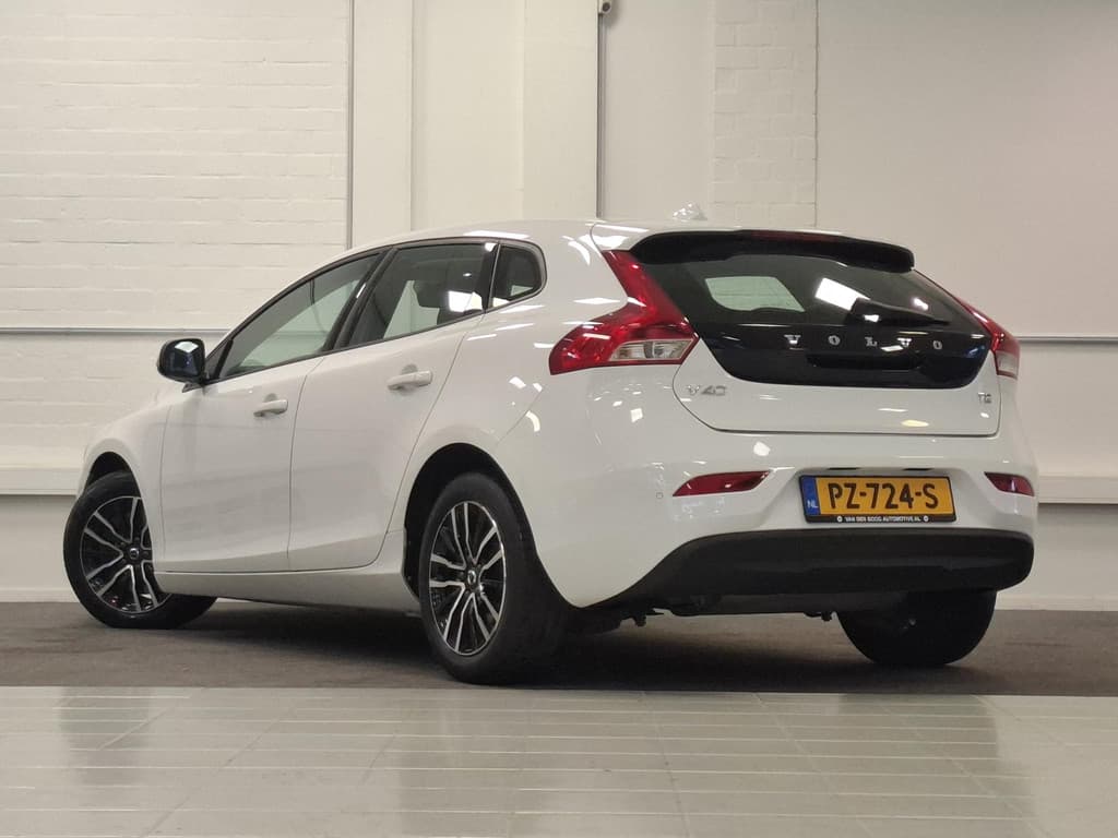 Volvo V40 1.5 T2 Nordic+ — foto 5 van 25