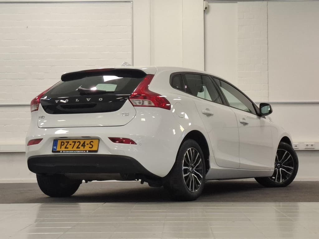 Volvo V40 1.5 T2 Nordic+ — foto 6 van 25