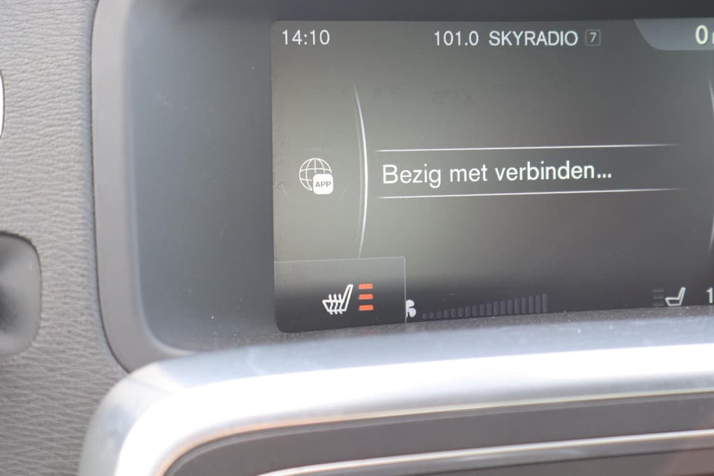 Volvo S60 2.0 D3 Momentum — foto 13 van 25